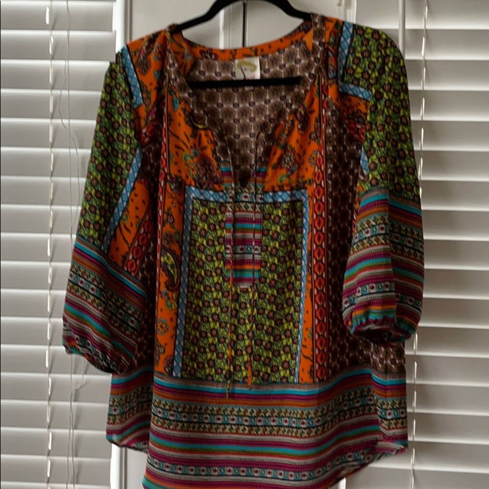 fig and flower top